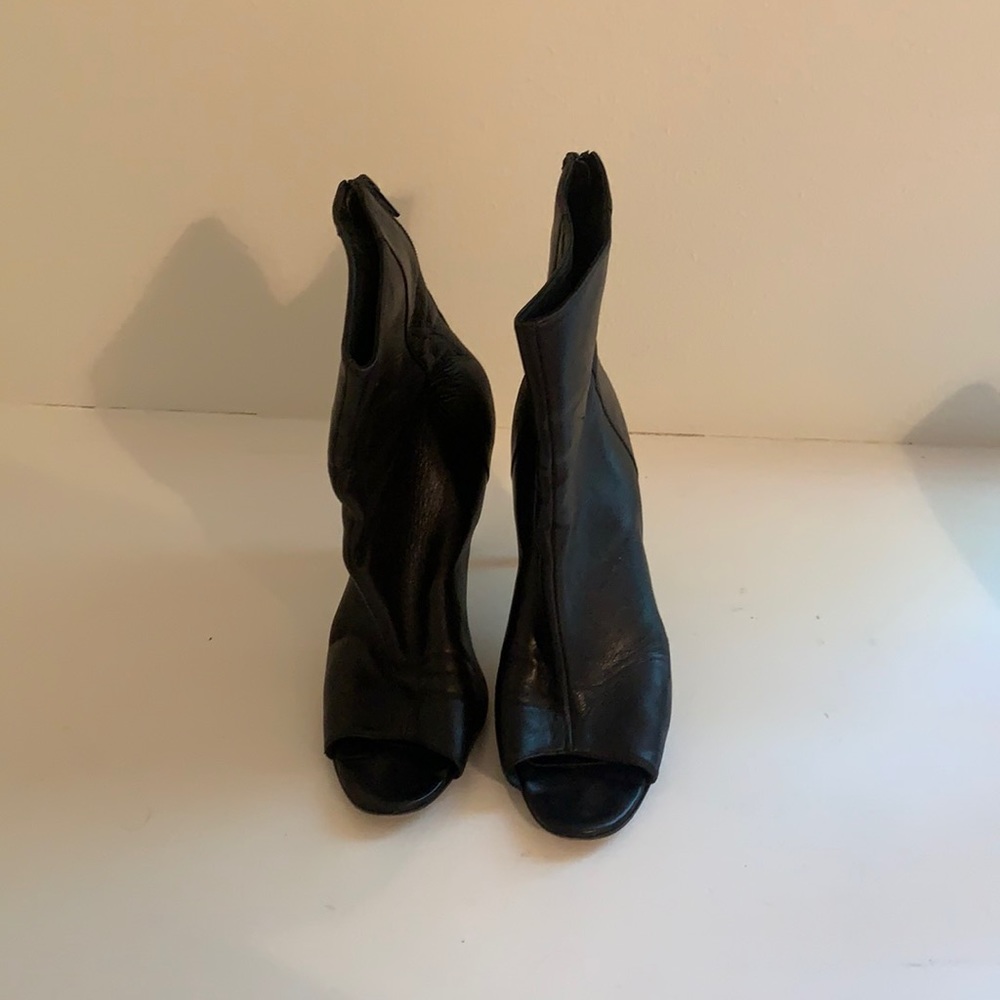 Manolo Blahnik black leather peep toe booties